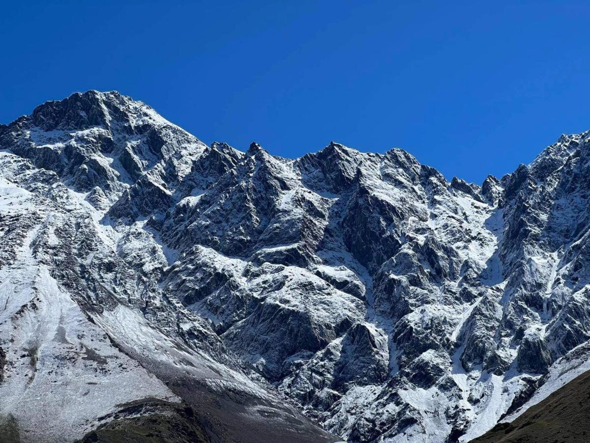 Crystal Kazbegi Hotel Exterior photo