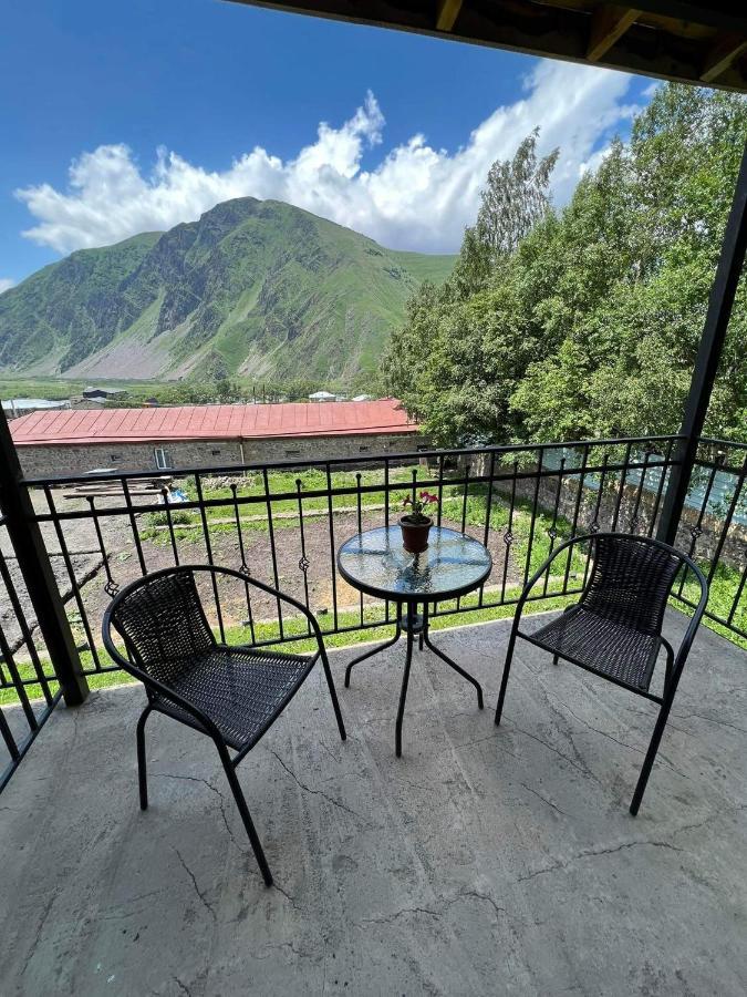 Crystal Kazbegi Hotel Exterior photo