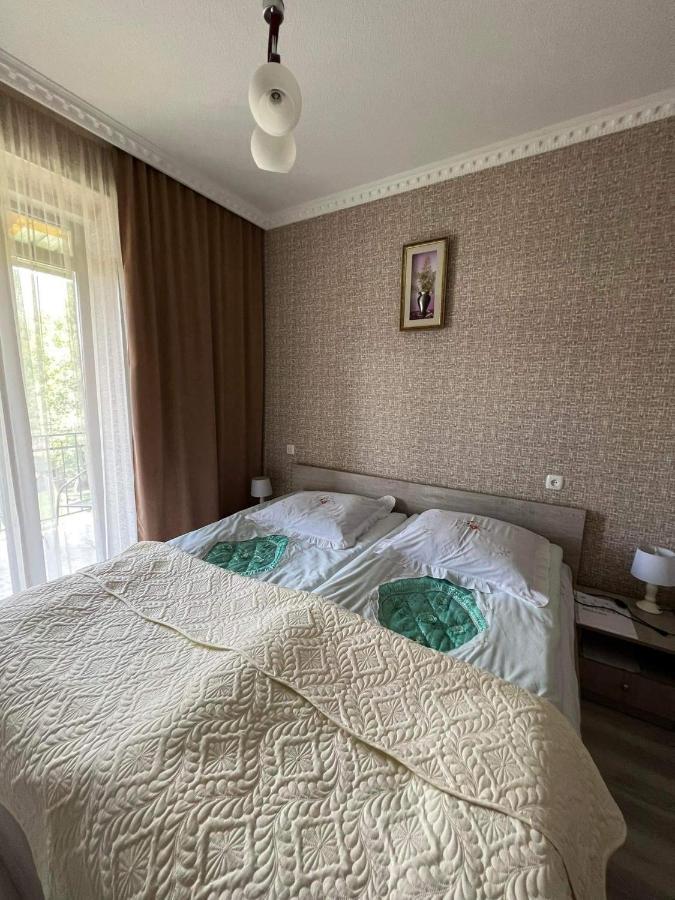 Crystal Kazbegi Hotel Exterior photo