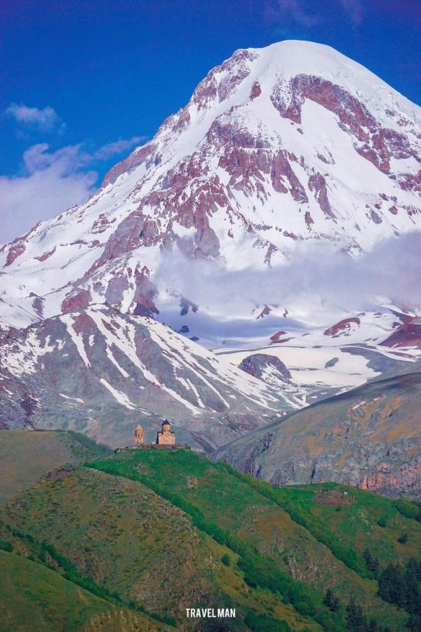 Crystal Kazbegi Hotel Exterior photo